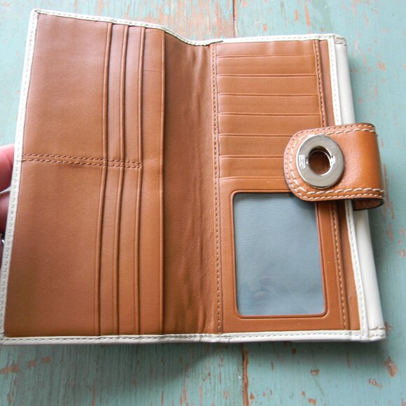COACH CREAM LEATHER TAN TRIM TURNLOCK LARGE CLUTCH WALLET - Picture 7 of 8